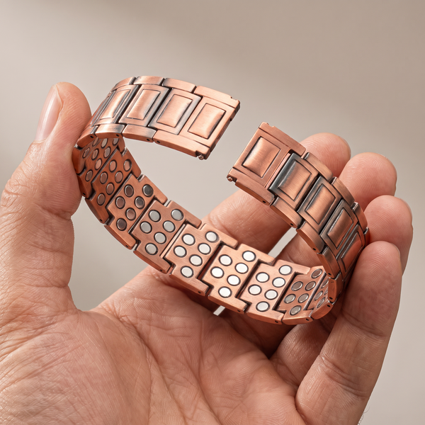 Inside of the bracelet showing magnets in every link